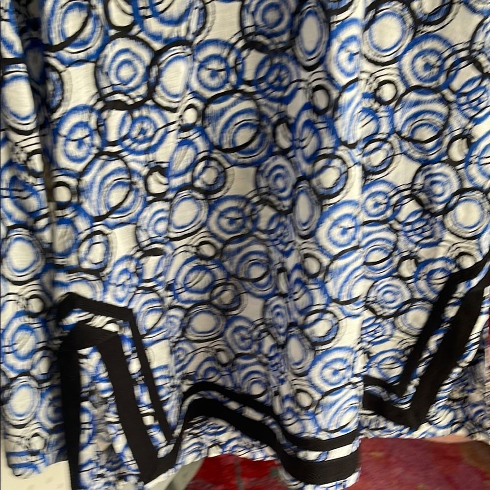 Blue Patterned Women's Top - Picture 6 of 7